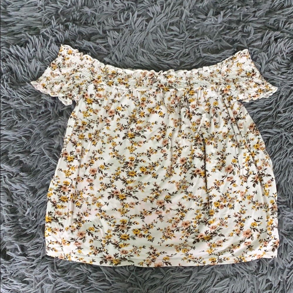 Flower Shoulder Shirt!